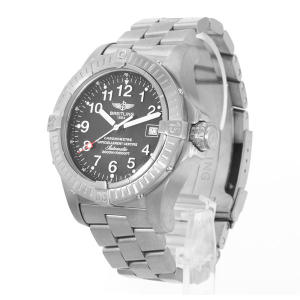 Breitling Avenger Blackbird E17310